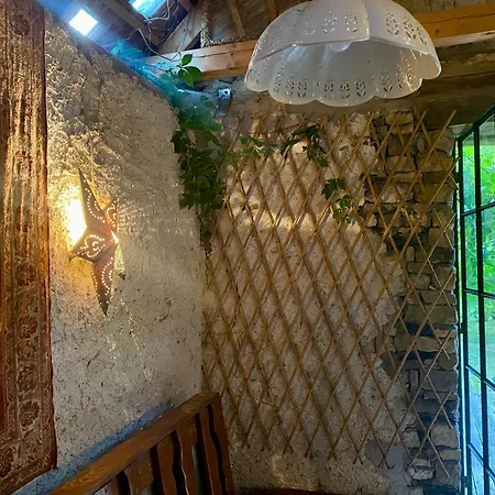 Апартаменты Angel Village Barn House